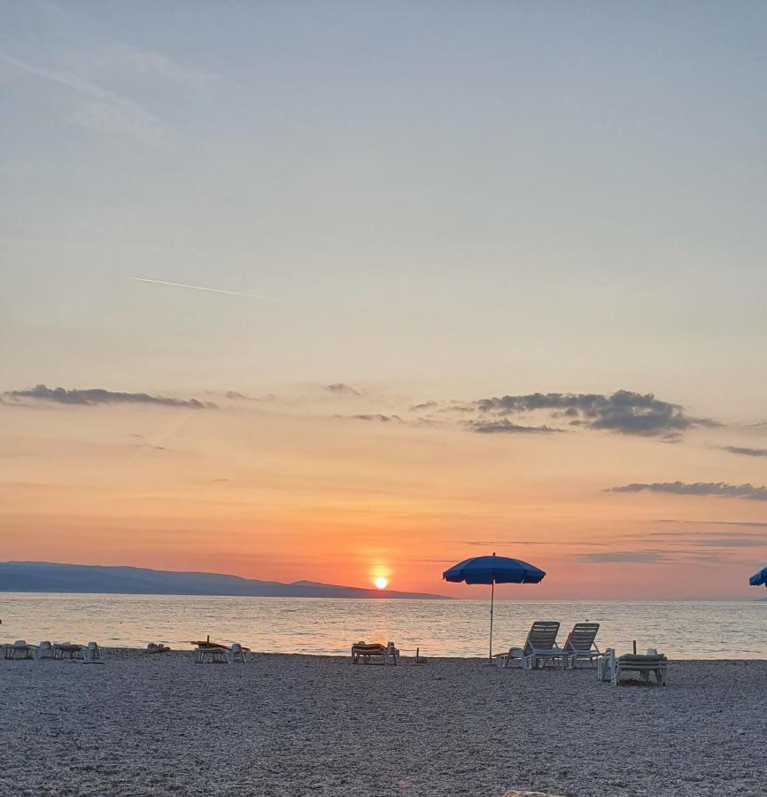 Magic Stone Apartments Baška Voda Екстериор снимка