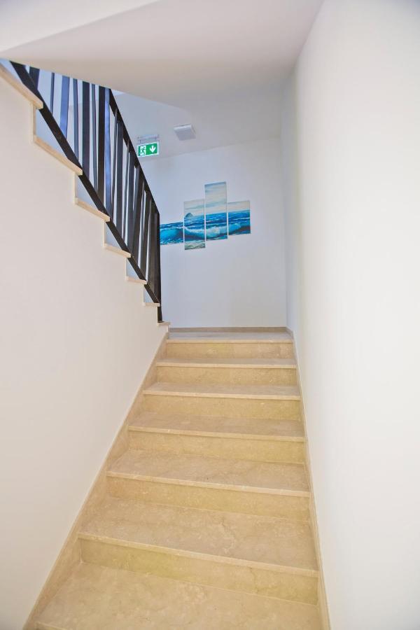 Magic Stone Apartments Baška Voda Екстериор снимка